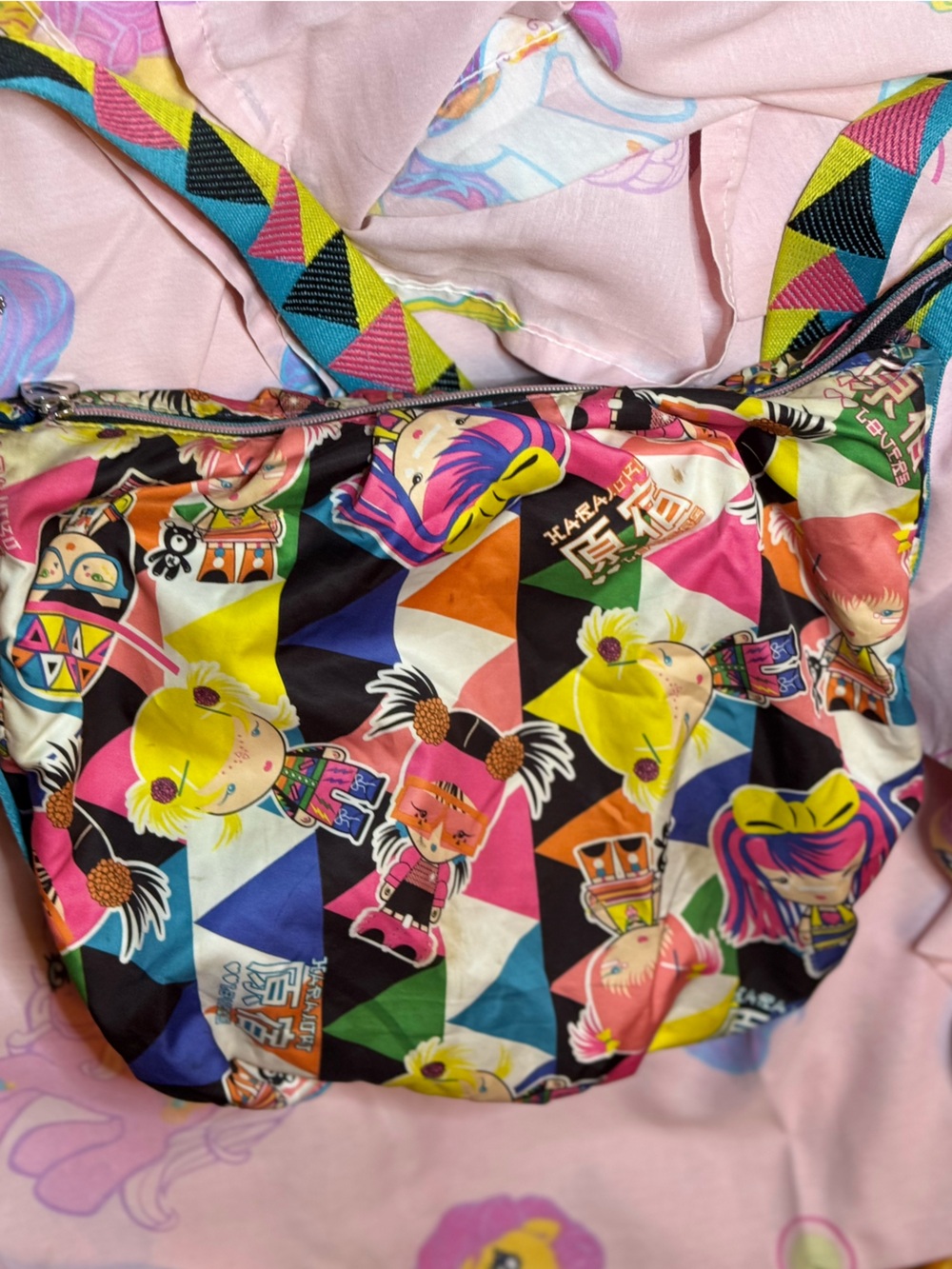 Raver Girls Harajuku Lovers hobo bag - Picture 2 of 9